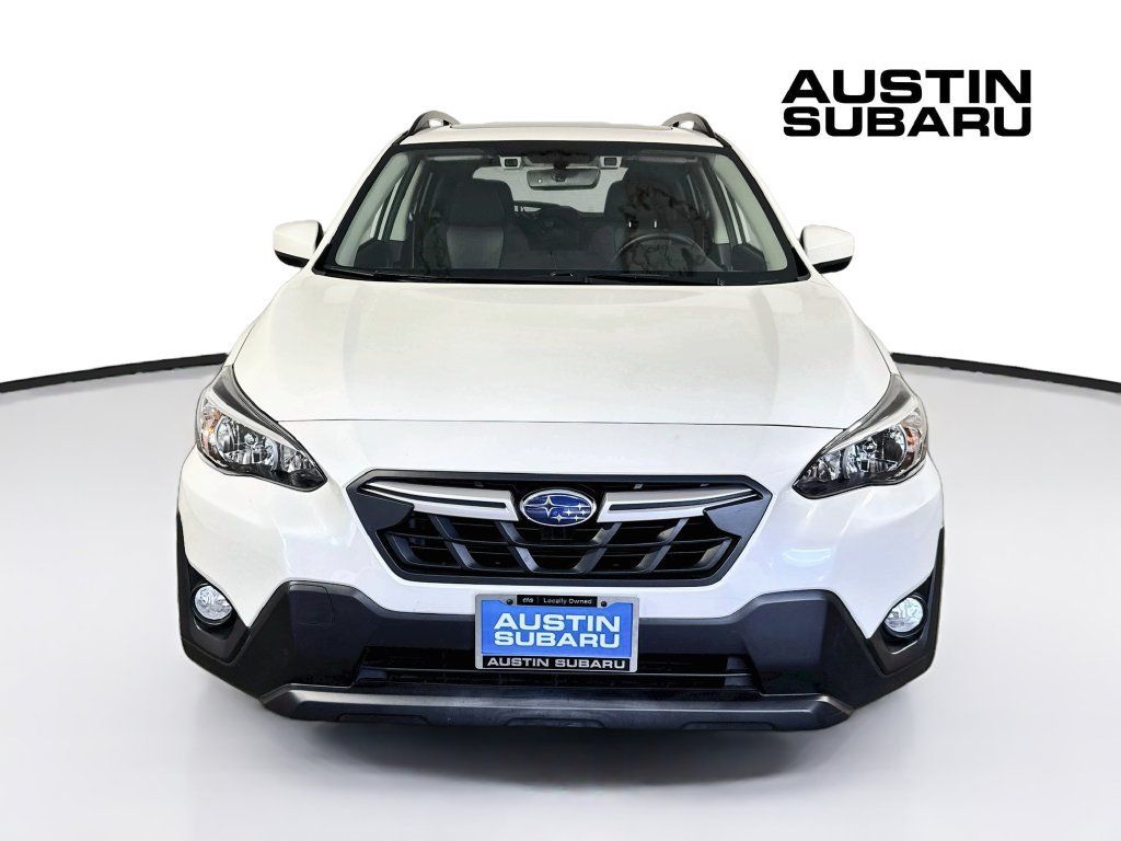 Used 2021 Subaru Crosstrek 2.0i Premium w/ Moonroof Package AWD/4WD image 2