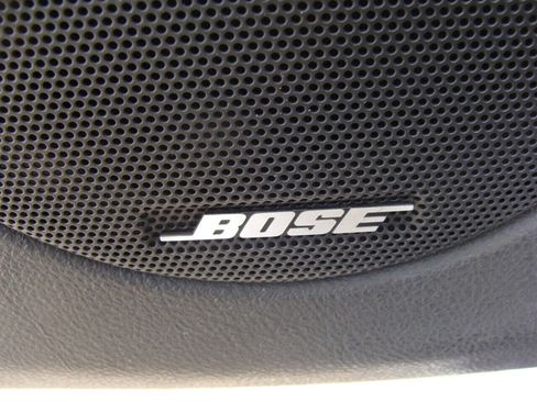 Used 2004 Chevrolet SSR w/ Preferred Equipment Group image 16