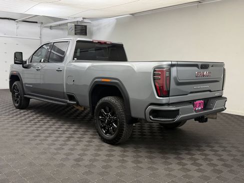 Used 2026 GMC Sierra 3500 AT4 w/ AT4 Premium Plus Package AWD/4WD image 3