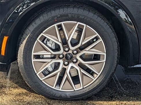 New 2024 Ford Mustang Mach-E Premium image 23