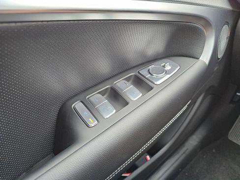 Used 2026 Genesis G70 2.5T Prestige AWD/4WD image 32