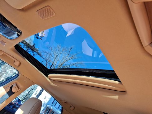 Certified 2022 Lexus NX 350h Premium image 15