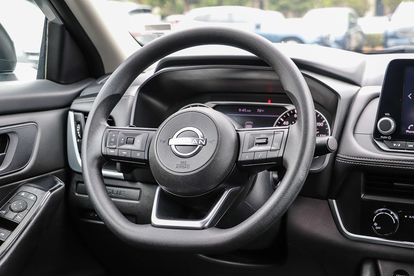 Used 2024 Nissan Rogue S FWD image 16