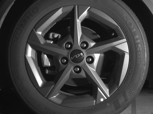 Used 2025 Kia K4 FWD image 12
