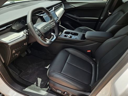 New 2026 Jeep Cherokee Limited AWD/4WD image 13