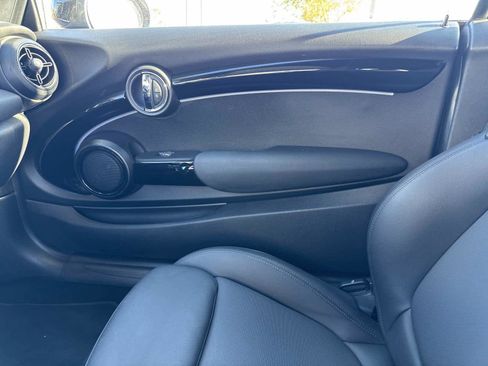 Certified 2023 MINI Cooper S image 17