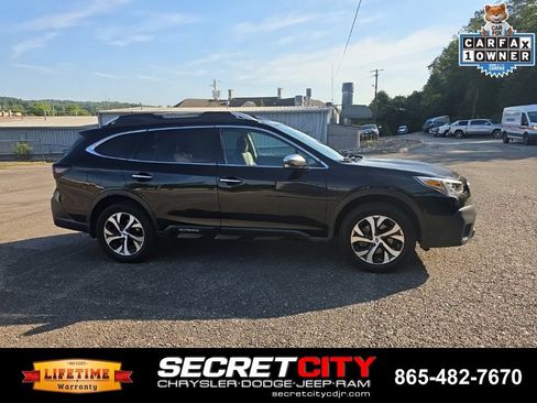 Used 2020 Subaru Outback Touring XT AWD/4WD image 4