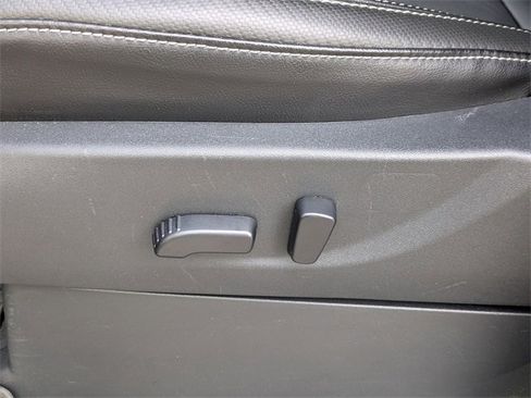 Used 2024 Nissan Frontier SL w/ Technology Package image 21