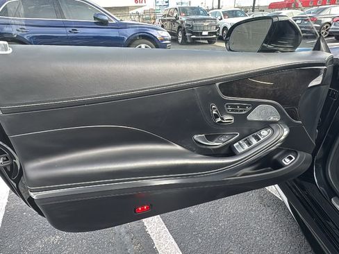Used 2016 Mercedes-Benz S 550 4MATIC image 9