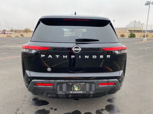 Certified 2023 Nissan Pathfinder S image 5