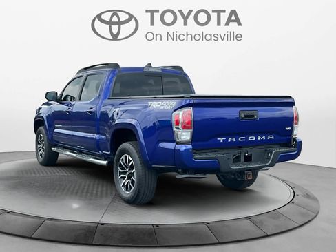 Used 2023 Toyota Tacoma TRD Sport w/ TRD Premium Sport Package AWD/4WD image 3