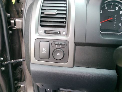 Used 2011 Honda CR-V SE image 23