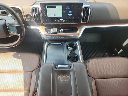 Certified 2025 Ford Expedition King Ranch AWD/4WD image 18