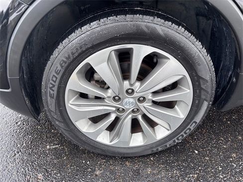 Used 2020 Buick Encore Preferred image 30