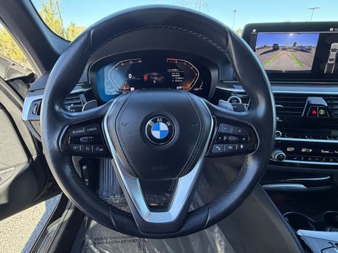Used 2023 BMW 530i 530i w/ Convenience Package image 20
