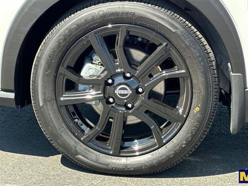 Used 2024 Nissan Kicks SR w/ SR Premium Package image 35