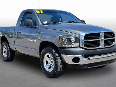 Used 2007 Dodge Ram 1500 Truck ST w/ SXT Group RWD image 9