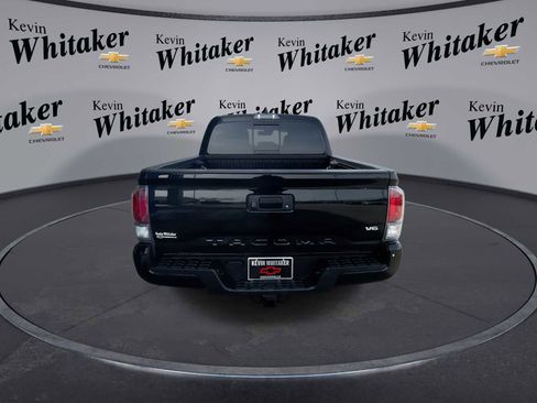 Used 2021 Toyota Tacoma TRD Sport w/ Technology Package image 7