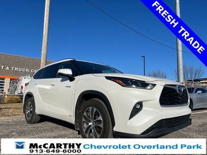 Used 2021 Toyota Highlander XLE