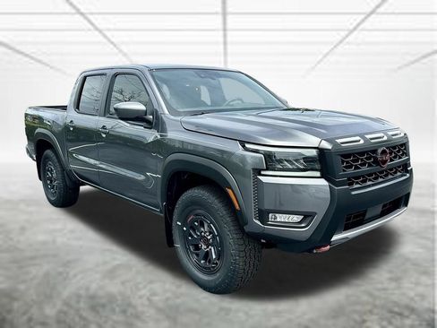 New 2026 Nissan Frontier PRO-4X w/ Tow Package AWD/4WD image 3