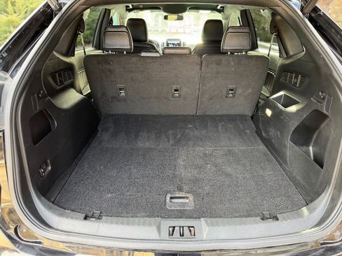 Used 2022 Ford Edge ST-Line image 7
