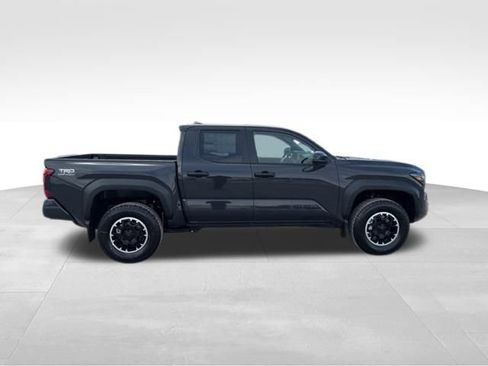 New 2026 Toyota Tacoma TRD Off-Road image 7