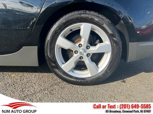 Used 2014 Chevrolet Volt w/ Enhanced Safety Package 2 FWD image 7
