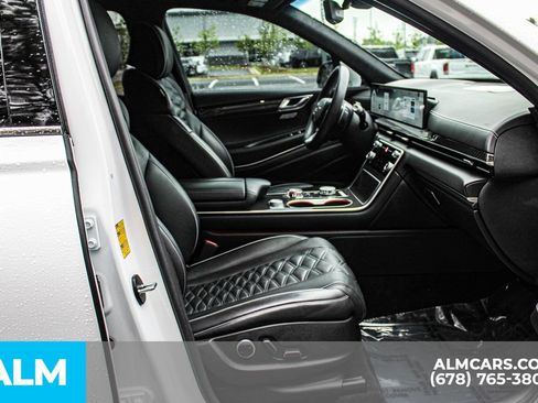 Used 2025 Genesis GV80 3.5T e-SC AWD/4WD image 21