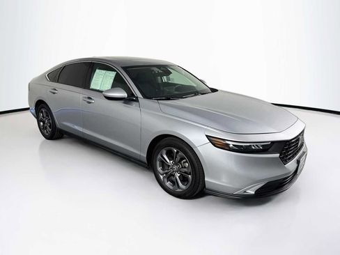 Certified 2023 Honda Accord EX image 1