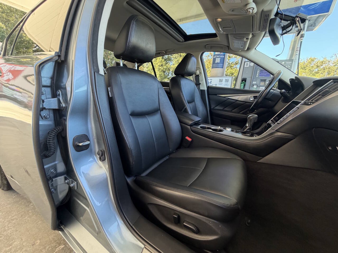 Used 2015 INFINITI Q50 Premium RWD image 8