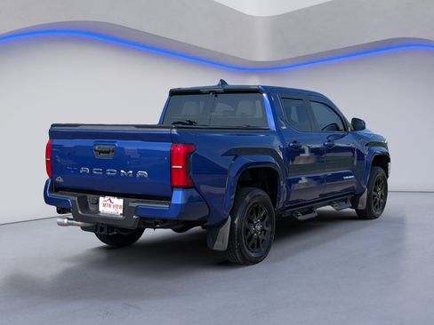 Used 2025 Toyota Tacoma SR5 RWD image 9