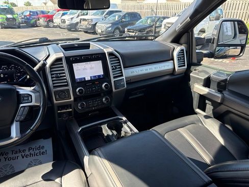 Used 2020 Ford F350 Platinum w/ FX4 Off-Road Package AWD/4WD image 12