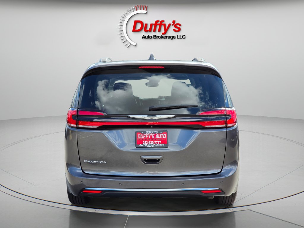 Used 2022 Chrysler Pacifica Touring-L FWD image 18