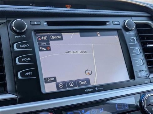 Used 2015 Toyota Highlander XLE image 13