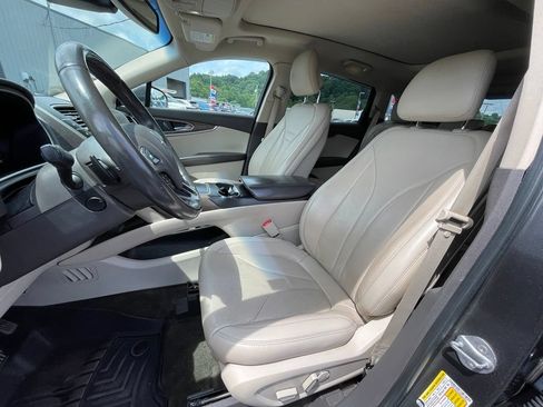 Used 2017 Lincoln MKX Reserve w/ Lincoln MKX Climate Package AWD/4WD image 11