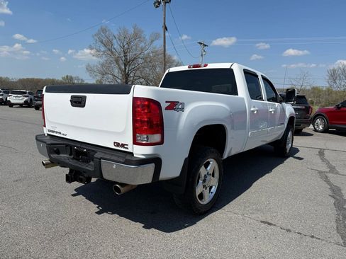 Used 2013 GMC Sierra 2500 SLT w/ SLT Convenience Package image 6