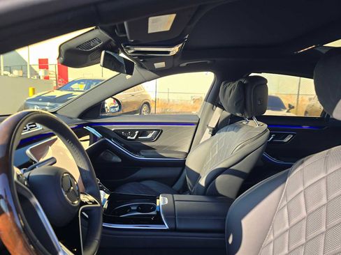 Used 2024 Mercedes-Benz S 580 4MATIC Sedan image 20