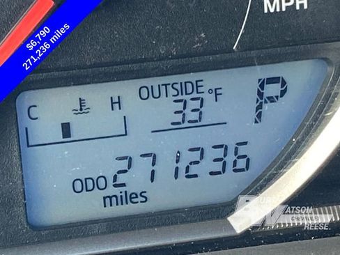 Used 2013 Toyota RAV4 LE image 14