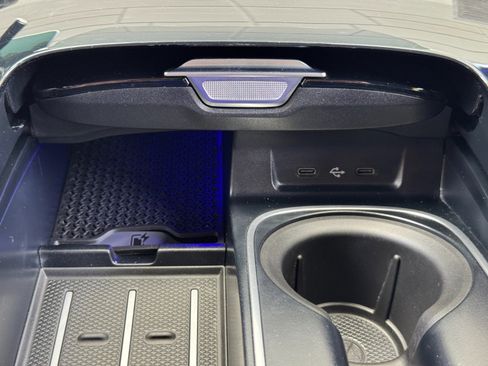 Used 2022 Mercedes-Benz S 500 4MATIC w/ AMG Line Package image 34