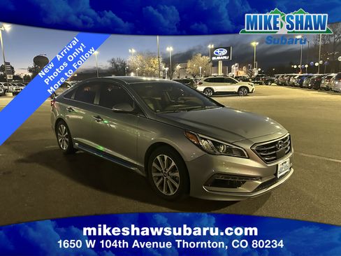 Used 2017 Hyundai Sonata Limited w/ Ultimate Package 04 image 18