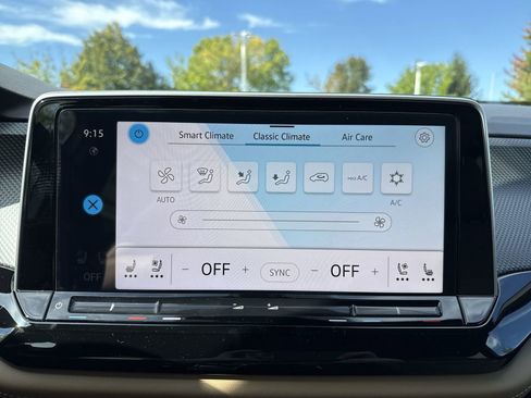 New 2026 Volkswagen Atlas Cross Sport SEL image 20