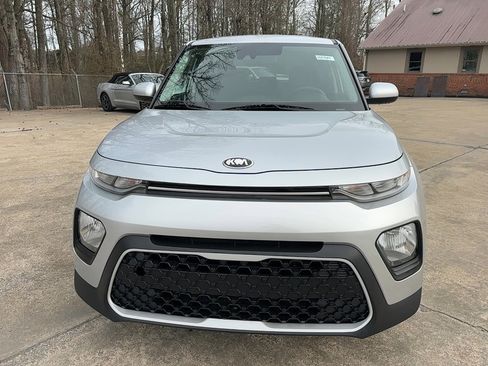 Used 2020 Kia Soul S FWD image 3