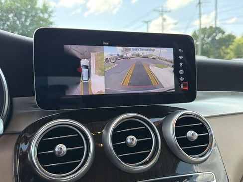 Used 2022 Mercedes-Benz GLC 300 4MATIC image 20
