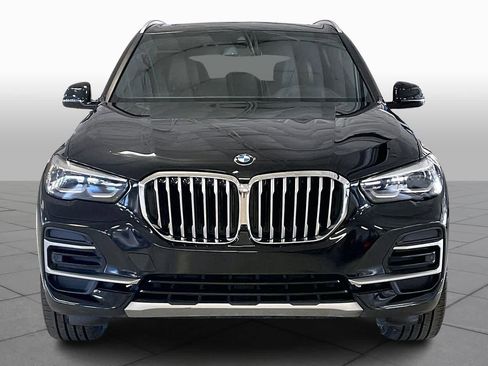 Used 2022 BMW X5 xDrive40i w/ Premium Package image 4