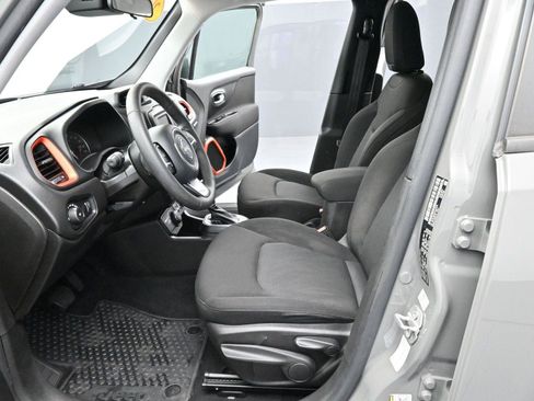 Used 2020 Jeep Renegade Sport image 12