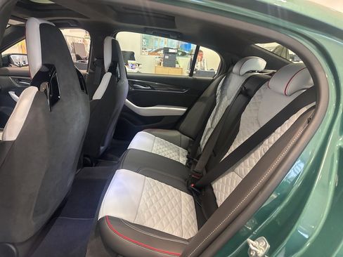 Used 2025 Cadillac CT5 V Blackwing w/ Super Cruise 1 Package image 10