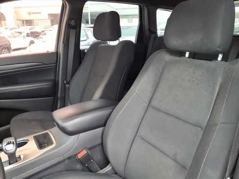 Used 2015 Jeep Grand Cherokee Laredo w/ Quick Order Package 23E image 10