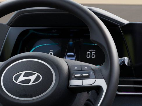 New 2026 Hyundai Elantra SE image 14