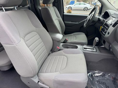 Used 2018 Nissan Frontier S w/ Work Truck Package image 22