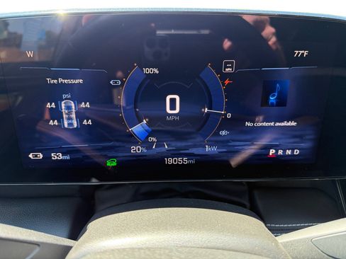 Used 2024 Chevrolet Blazer EV LT AWD/4WD image 11
